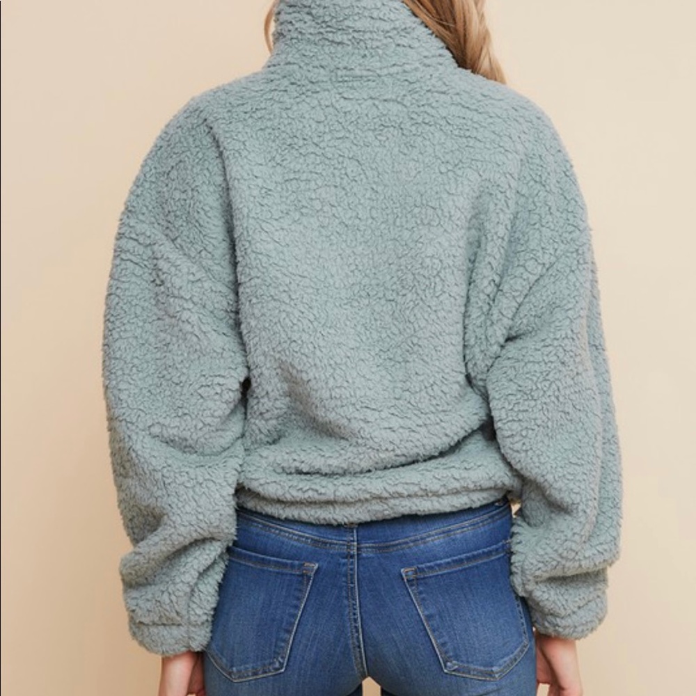 Teddy zip Sweater - Picture 2 of 3